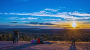 mt-pilot-lookout-walk-chiltern-bushland-panoramic-views-victoria