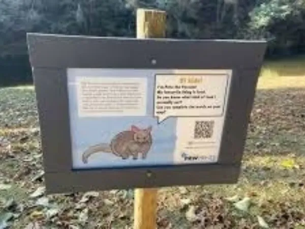 Educational animal sign along the Jamieson Paw Prints Walk in Jamieson