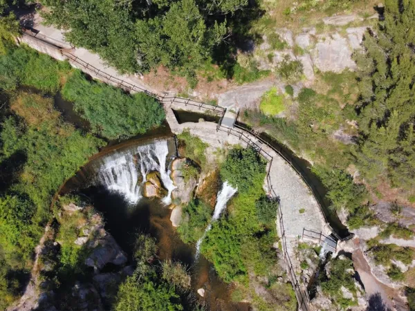 Wide view of the Aqueduct Trail at Falls Creek showcasing alpine plains and mountain scenery in Victoria’s High Country