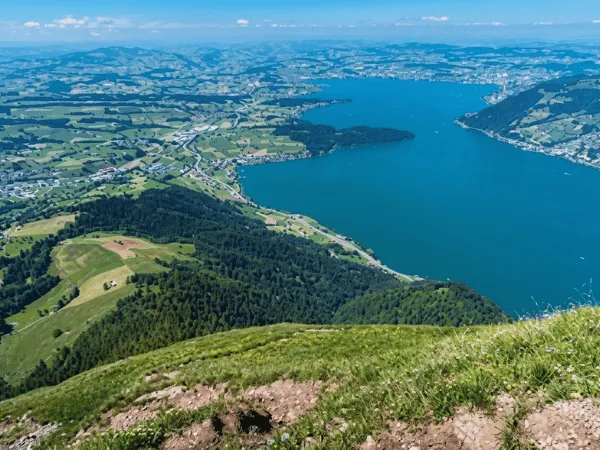 panoramic-aerial-view-of-lake-lucerne-and-green-valleys-from-rigi-kulm